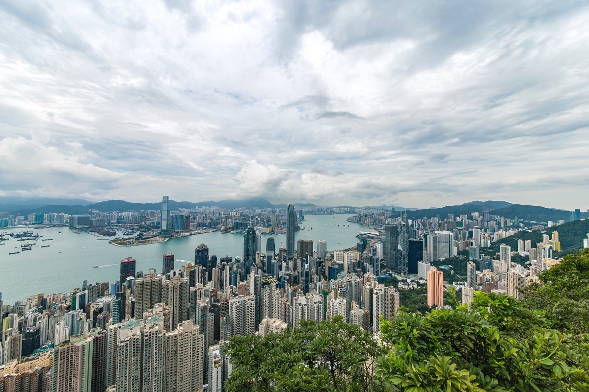 Fly Into Hong Kong For Your Next Family Vacation