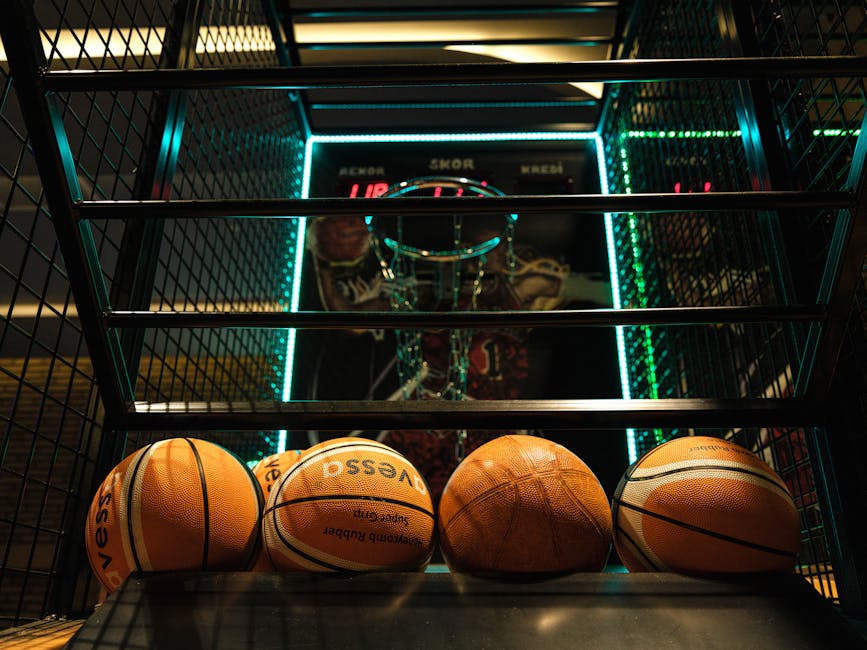 Maleoruigy Neon Signs: The LED Basketball Hoop and Crossed Swords Lights for Man Caves Tested