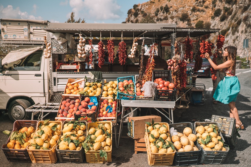 Italian Daydream – Sailing through Positano and the Amalfi Coast