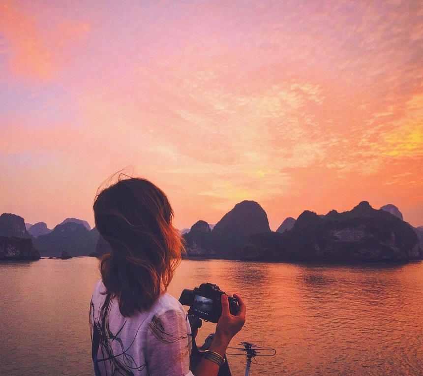 Vietnam Travel Guide for First-Timers: Best Places To Visit, Visa Info, and 10-Day Itinerary