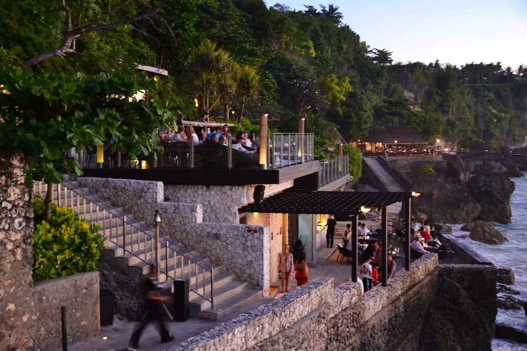 Vietnam Beach Resorts: Da Nang, Phu Quoc, And Nha Trang Compared